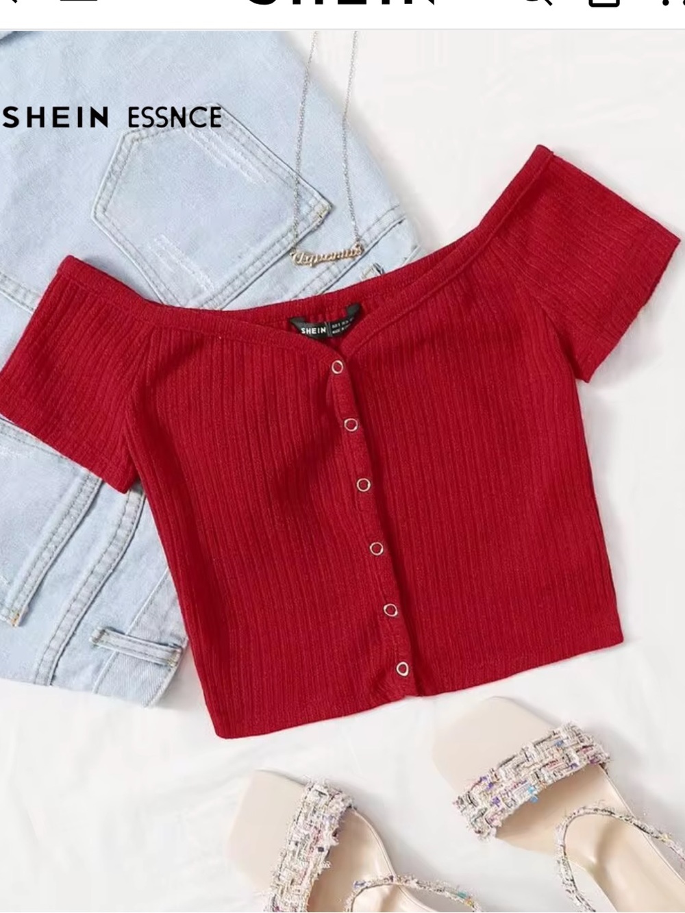 Red Ribbed Off Shoulder Snap Button Crop Top Women’s Medium